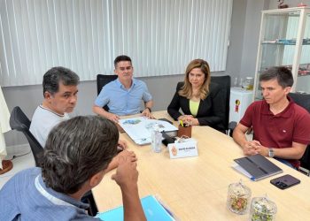 Prefeito David Almeida anuncia licitação da Cidade do Autista para junho e assinatura da ordem de serviço até agosto