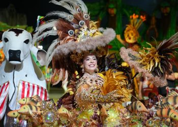 Batalha dos bois-bumbás marca a última noite do 67º Festival Folclórico do Amazonas