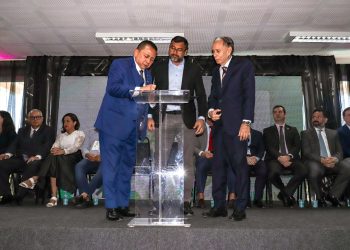 Ciama e AAM firmam termo de cooperação para fortalecer os municípios do Amazonas