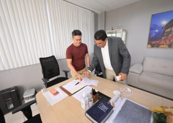 Prefeito David Almeida anuncia novo concurso da CGM