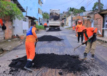 Prefeitura de Manaus avança na revitalização viária da comunidade Campo Salles, na zona Oeste