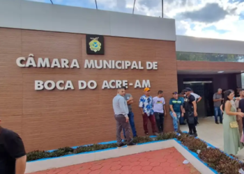 Câmara de Vereadores de Boca do Acre vai gastar R$ 72 mil com Combustível enquanto população sofre com Infraestrutura Precária
